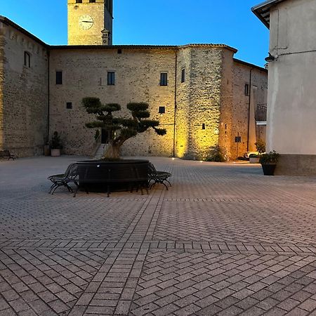 Апартаменты Il Girasole Castel Ritaldi Экстерьер фото